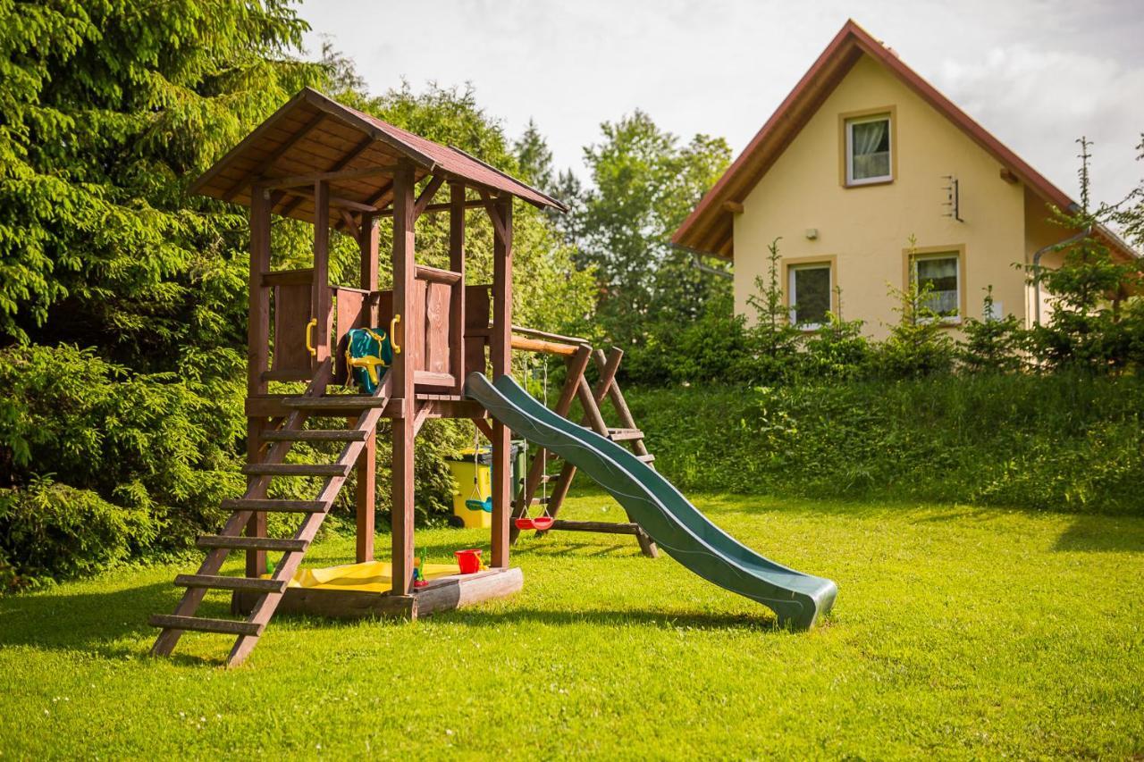 Domki Nad Stawem. Polańczyk Exteriér fotografie