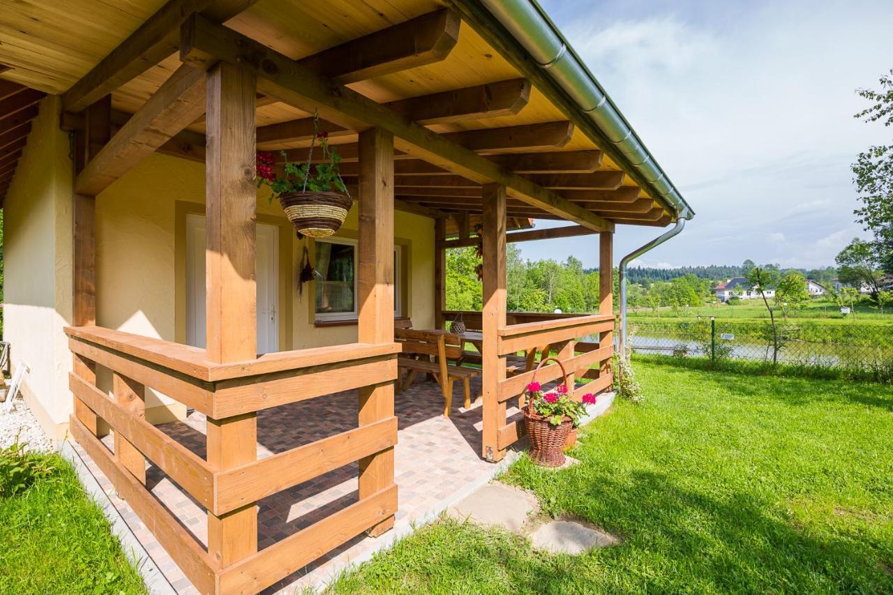 Domki Nad Stawem. Polańczyk Exteriér fotografie